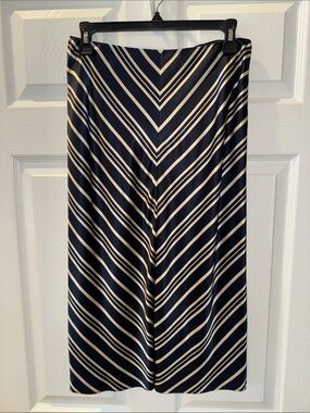 Banana Republic Navy and White Chevron-Stripe Midi Skirt